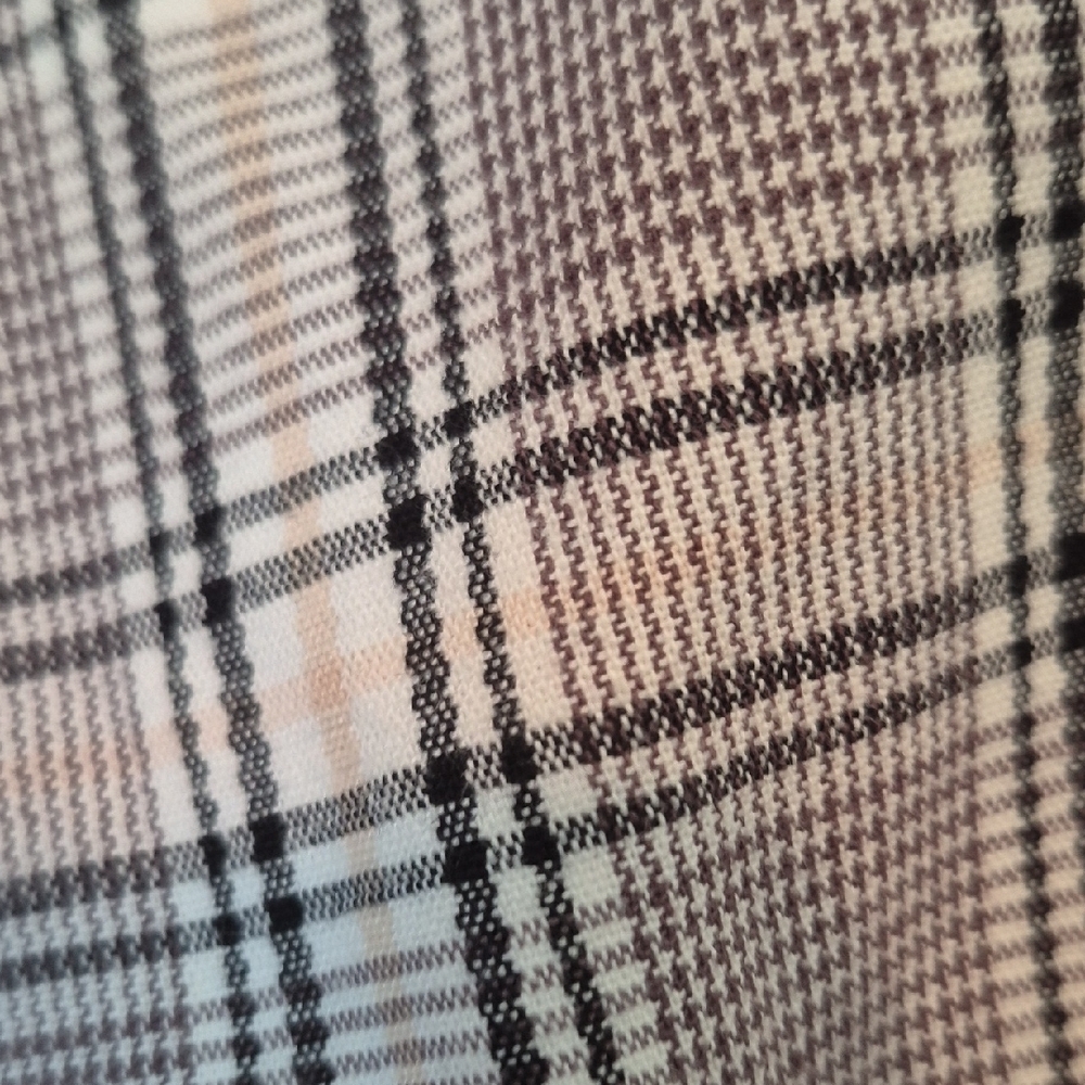 Ava & Viv Gray Plaid Ankle Pants - Picture 7 of 8